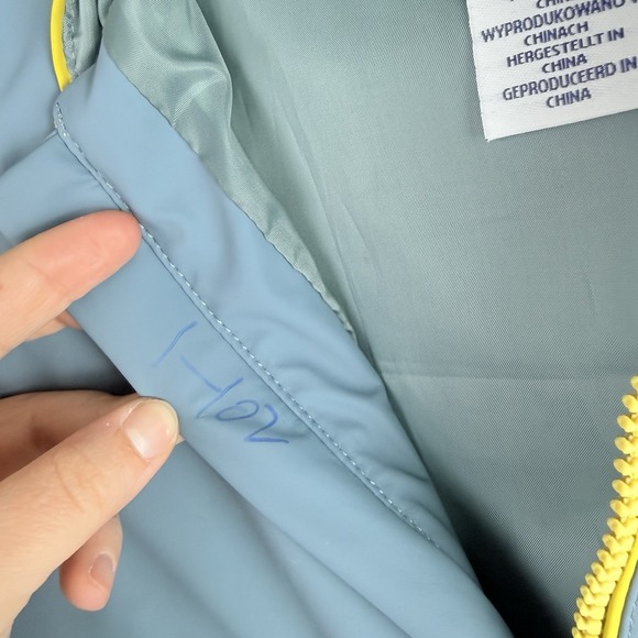 Tommy Bahama Rain Jacket Kids 2T Blue Full Zip Hooded Dinosaur Spikes Outdoor - Picture 12 of 16